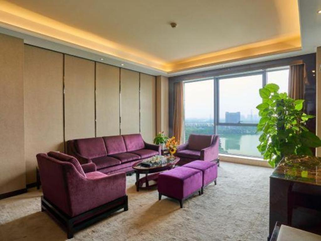 Eurasia Convention International Hotel Wuhan Esterno foto